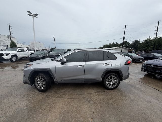 2022 Toyota RAV4 XLE Premium