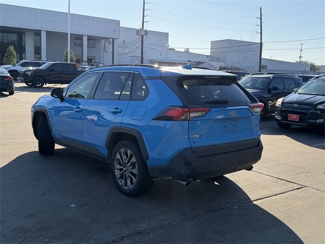 2020 Toyota RAV4 XLE Premium