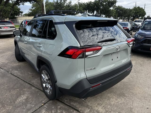 2022 Toyota RAV4 XLE Premium