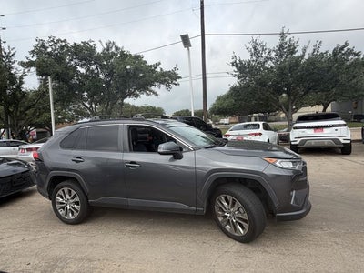 2019 Toyota RAV4 XLE Premium