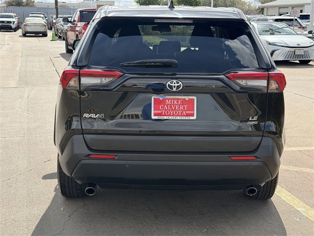 2024 Toyota RAV4 LE