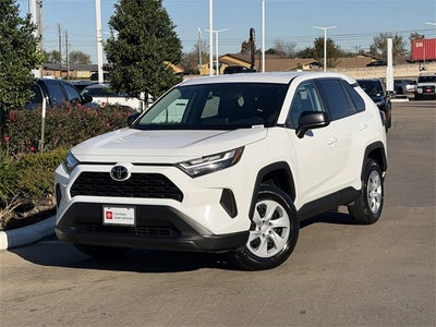 2024 Toyota RAV4 LE