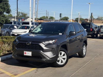 2024 Toyota RAV4 LE