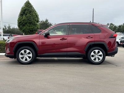 2021 Toyota RAV4 LE