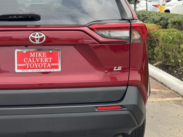 2021 Toyota RAV4 LE