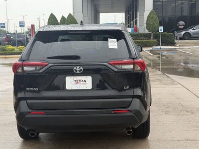 2024 Toyota RAV4 LE