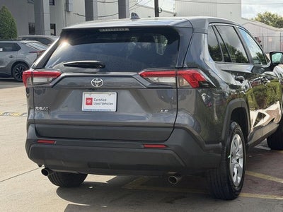 2025 Toyota RAV4 LE