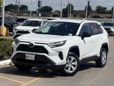 2024 Toyota RAV4 LE