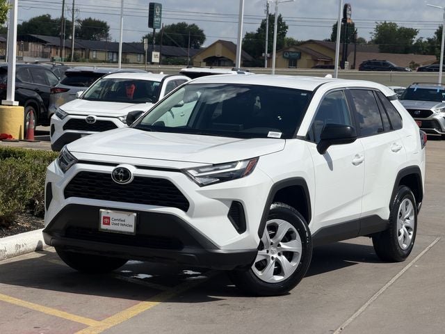 2024 Toyota RAV4 LE
