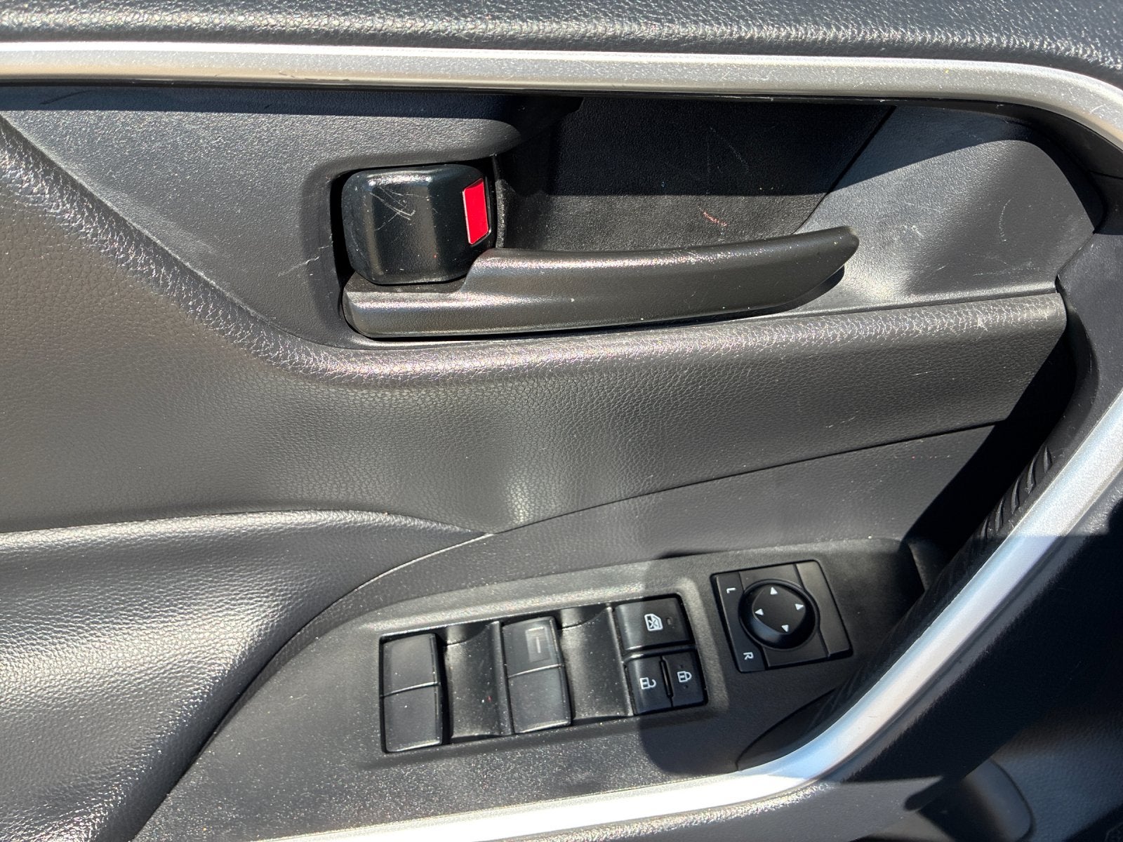 2024 Toyota RAV4 12