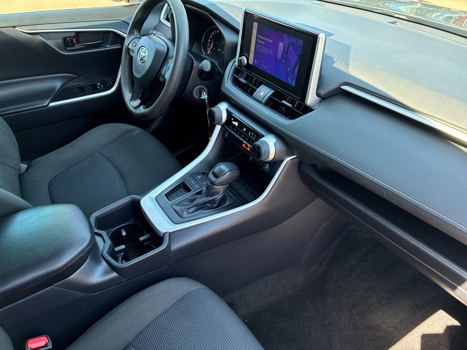 2024 Toyota RAV4 16