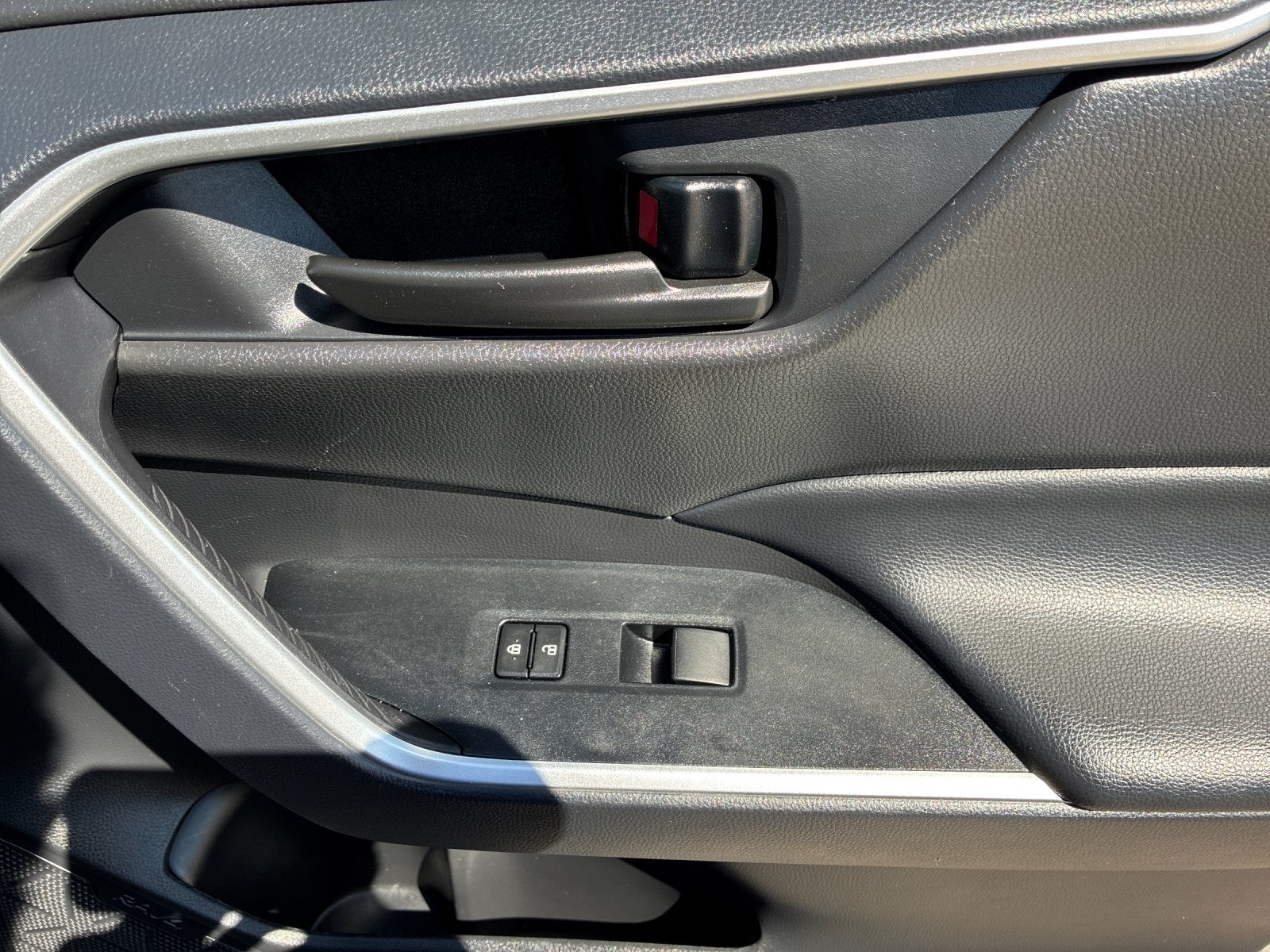 2024 Toyota RAV4 17