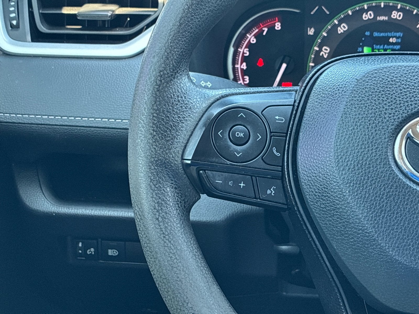 2024 Toyota RAV4 23