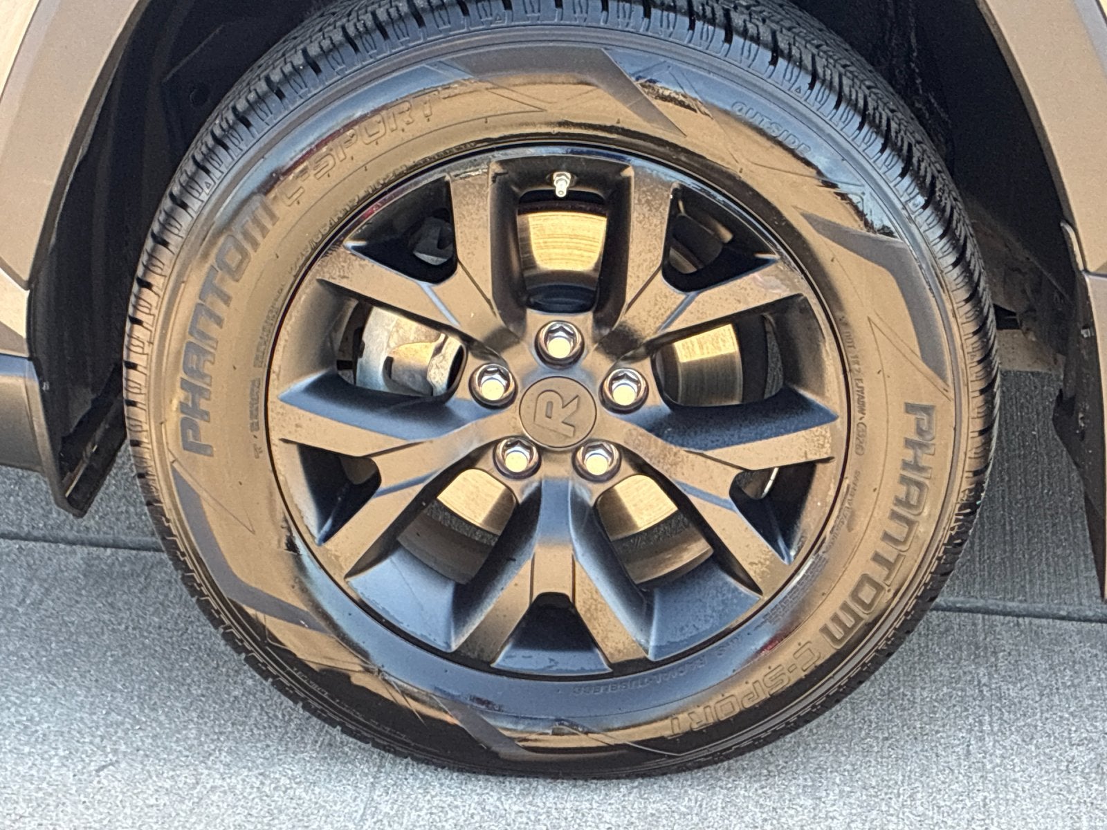 2024 Toyota RAV4 29