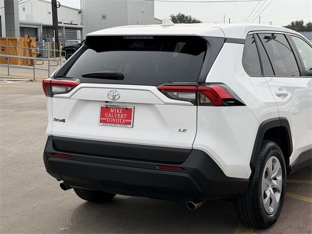 2024 Toyota RAV4 LE