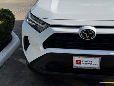 2024 Toyota RAV4 LE