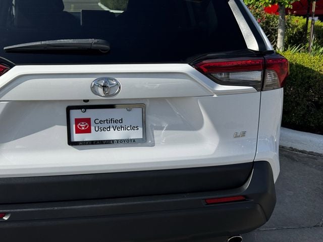 2024 Toyota RAV4 LE