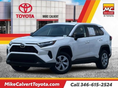 2025 Toyota RAV4 LE
