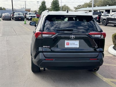 2021 Toyota RAV4 LE