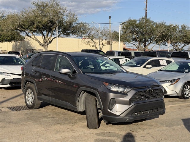 2021 Toyota RAV4 LE