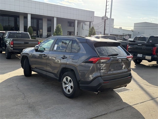 2021 Toyota RAV4 LE