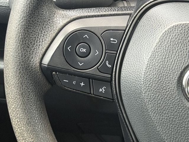 2023 Toyota RAV4 XLE - Photo 12