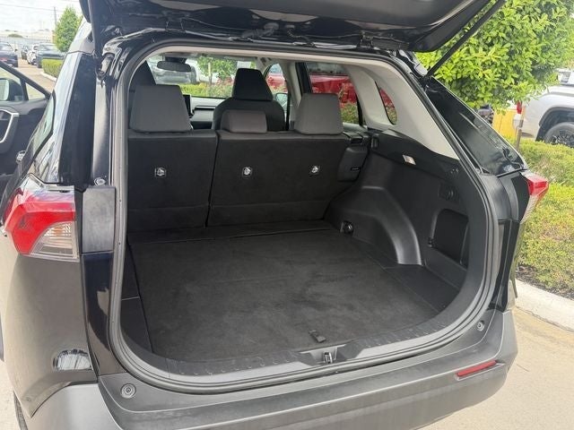 2023 Toyota RAV4 XLE - Photo 22