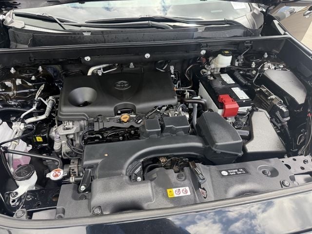 2023 Toyota RAV4 XLE - Photo 25