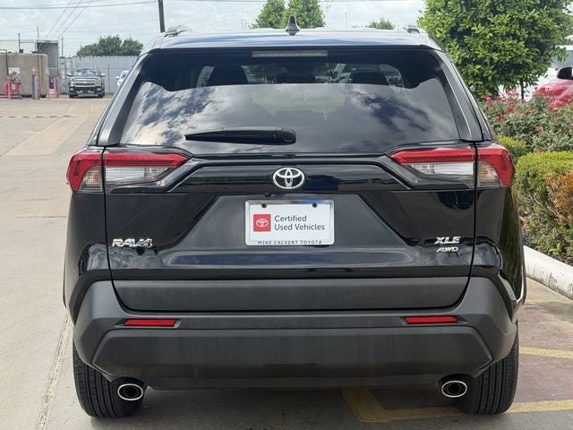 2023 Toyota RAV4 XLE - Photo 6