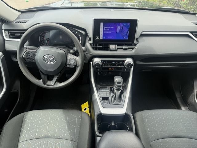 2023 Toyota RAV4 XLE - Photo 9