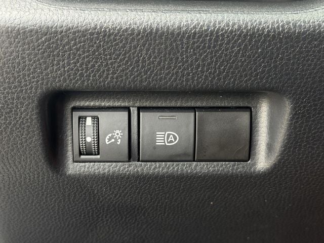2023 Toyota RAV4 XLE - Photo 47