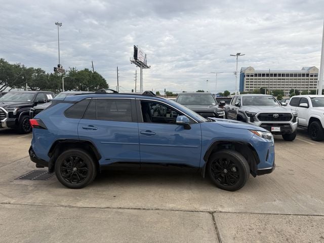 2024 Toyota RAV4 Hybrid SE