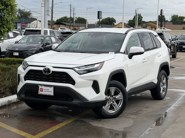 2025 Toyota RAV4 XLE