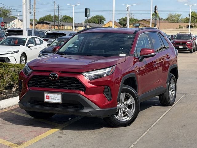 2025 Toyota RAV4 XLE