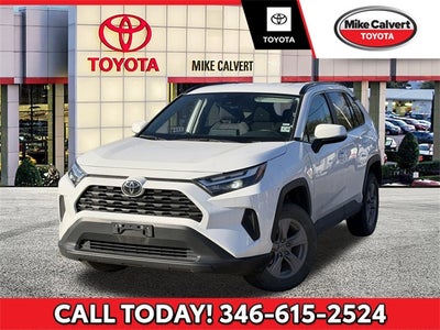2024 Toyota RAV4 XLE