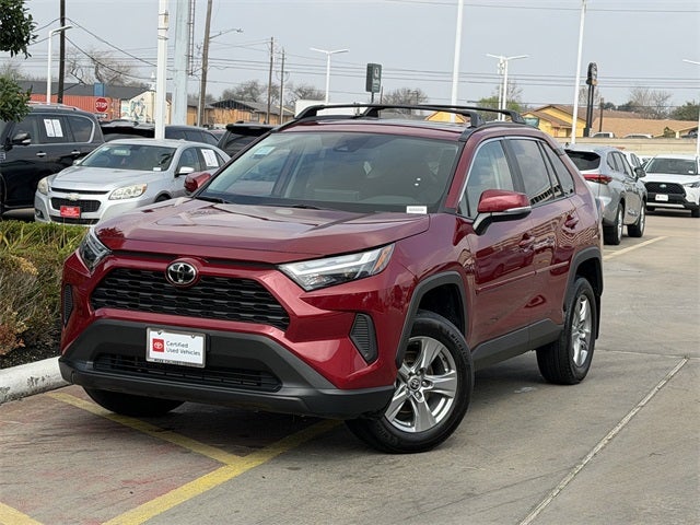2025 Toyota RAV4 XLE