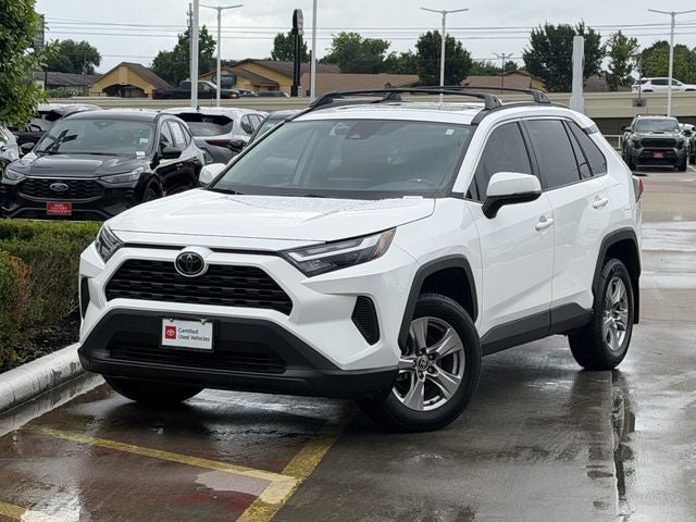 2023 Toyota RAV4 XLE