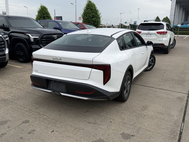 2025 Kia K4 LXS