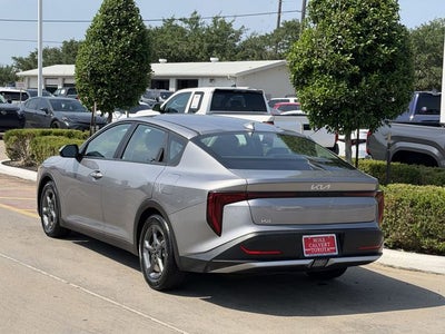 2025 Kia K4 LXS