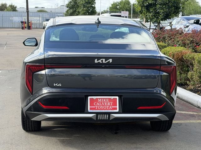 2025 Kia K4 LXS