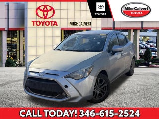 2019 Toyota Yaris LE