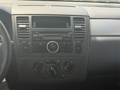 2011 Nissan Versa 1.8 S