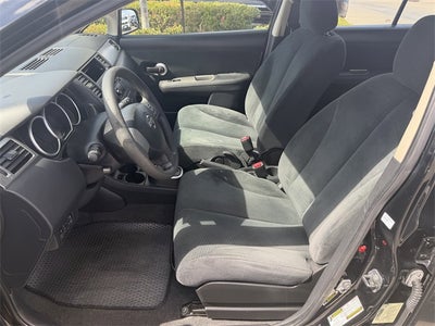 2011 Nissan Versa 1.8 S