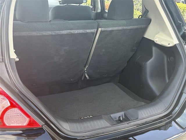 2011 Nissan Versa 1.8 S