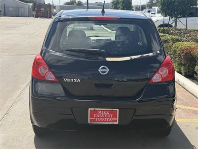 2011 Nissan Versa 1.8 S