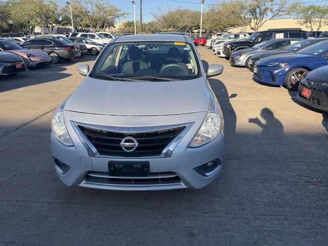 2018 Nissan Versa 1.6 SV