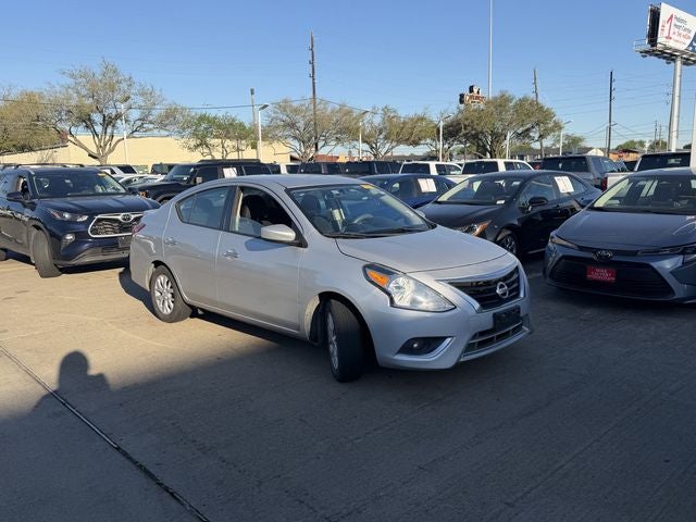 2018 Nissan Versa 1.6 SV
