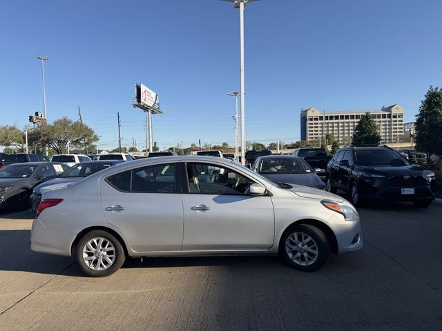 2018 Nissan Versa 1.6 SV