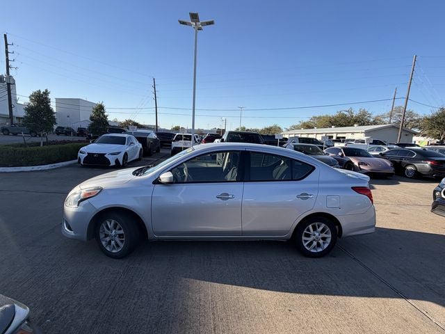 2018 Nissan Versa 1.6 SV
