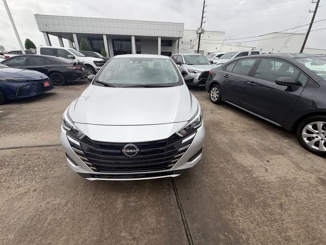 2024 Nissan Versa 1.6 S